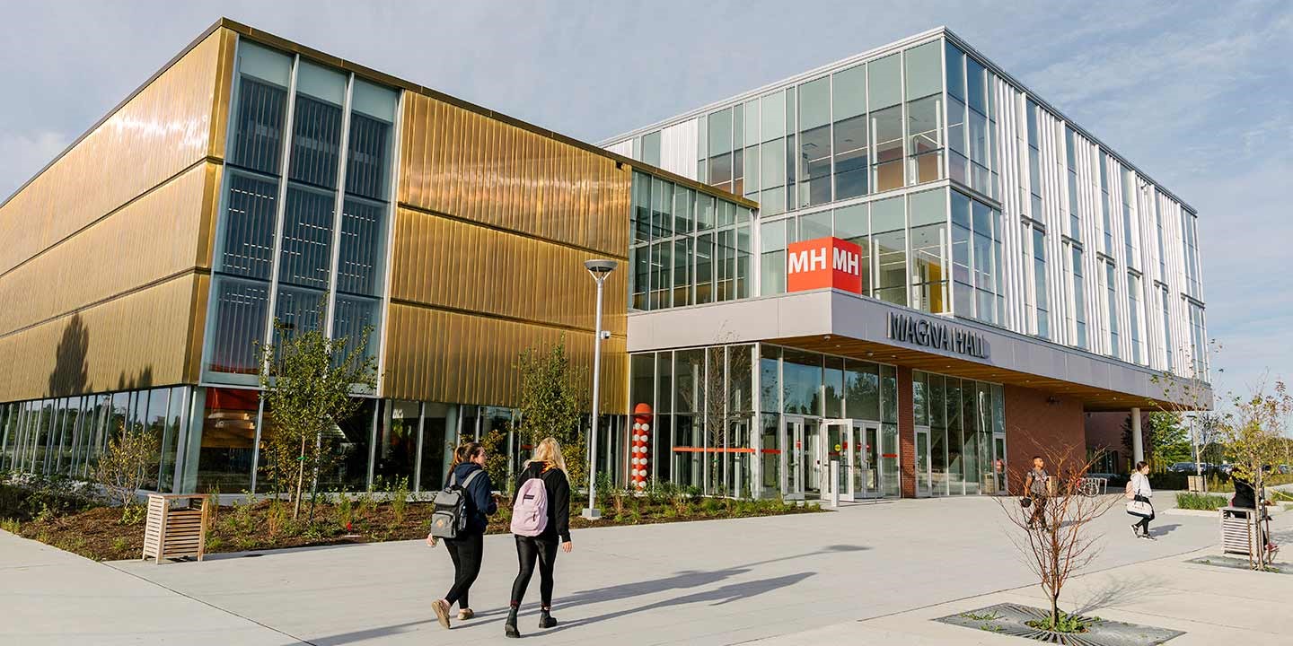 Tổng Quan Du Học Cao Đẳng Canada 2025: Xu Hướng Ngành, Chính Sách Visa Sau Tốt Nghiệp Và Định Cư 1 cao dang canada